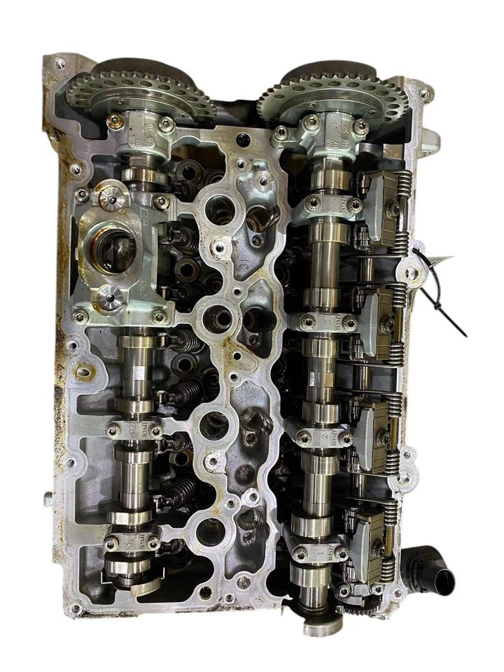 2020 - 2023 BMW X3 G01 LCI OEM 2.0L RWD ENGINE CYLINDER HEAD *27K MILES* - Image 1 of 4