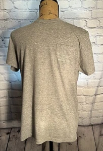 Vineyard Vines Boys 1 Pocket Gray Short Sleeve Crew Neck Cotton Poly Tee Shirt - Picture 1 of 14