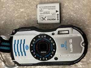 Pentax Wg-3 GPS Compact Digital Camera 4X from Japan Rare - Picture 1 of 24