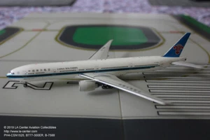 Phoenix Model China Southern Airlines Boeing 777-300ER Diecast Model 1:400 - Picture 1 of 1