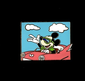 Disney Mickey Cruisin Pin - Picture 1 of 1