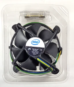 Processore Intel Core 2 Quad Q6600 2,40 GHz FSB 1066 MHz L2 cache 8 MB - Foto 1 di 10