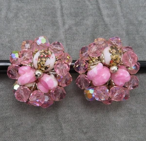 Pendientes Vendome Vintage Clip AB Rosa Blanco Cuentas Oro Acentos 1 pulgada 65h - Imagen 1 de 9