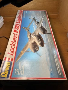 Kit de avión modelo Lightning Revell 1/32 Lockheed P38J C1987 4774 caja abierta - Imagen 1 de 9