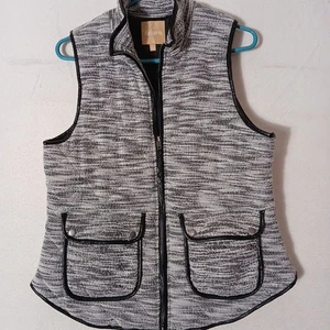 Chaleco Takara Para Mujer Grande Gris Acolchado Ropa de Trabajo Viaje Bolsillos Minimalistas Usado en Excelente Condición  - Imagen 1 de 9