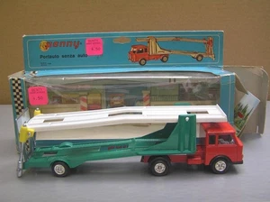 Politoys Penny Lancia Esadelta Portauto Autotransporter seltenes Spielzeug neu in OVP - Bild 1 von 12