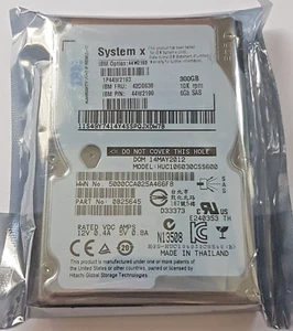 300 GB SAS IBM System X 44W2193 10K RPM HDD 2.5" Disco Rigido Interno Nuovo - Foto 1 di 1