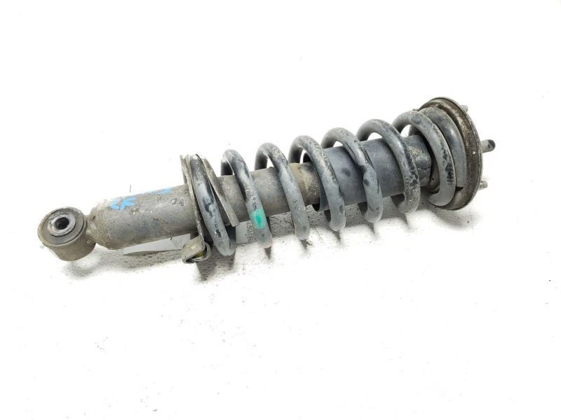 Amortiguador de muelle delantero izquierdo Nissan Xterra 2005-2015 4 puertas 56110-Ea027 Foto 1 de 4