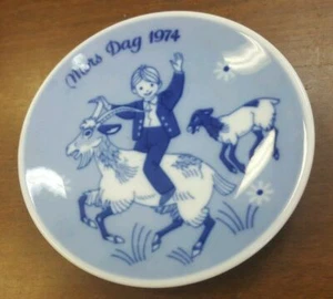 Día de la Madre Mors Dag 1974 quinta edición Porsgrund Noruega placa de coleccionista q117 - Imagen 1 de 2