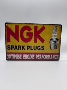 Blechschild NGK Spark Plugs 20x30cm Nostalgie Retro Reklame Vintage Werkstatt