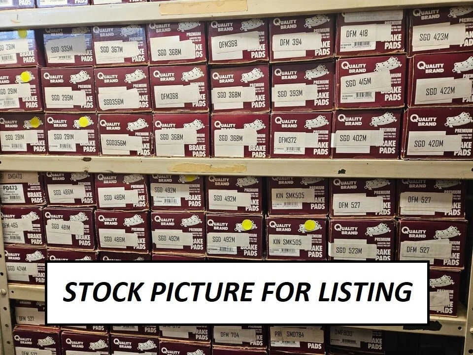 FRONT Disc Brake Pad Set Semi Metallic SGD218M fits Renault Alliance Encore — 第 1/1 张图片