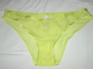 Bikini da donna Auden puro SFACCIATO - TAGLIA XS-NUOVO SENZA ETICHETTE - 1 RETE PR - giallo con cavallo in cotone - Foto 1 di 4