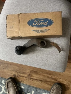 Ford/Mercury Comet Falcon Pitman 1963-1964 nuevo de stock brazo C3DZ-3590-H fabricante original Foto 1 de 4