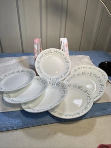 7 Corelle COUNTRY COTTAGE Bread Butter Saucer Plate Blue Heart Ivy 6.75" USA - Picture 1 of 5