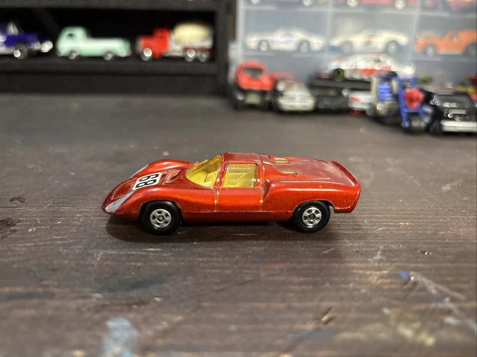 Caja de cerillas vintage Lesney England serie superrápida No. 68 Porsche 910 1970 Foto 1 de 1