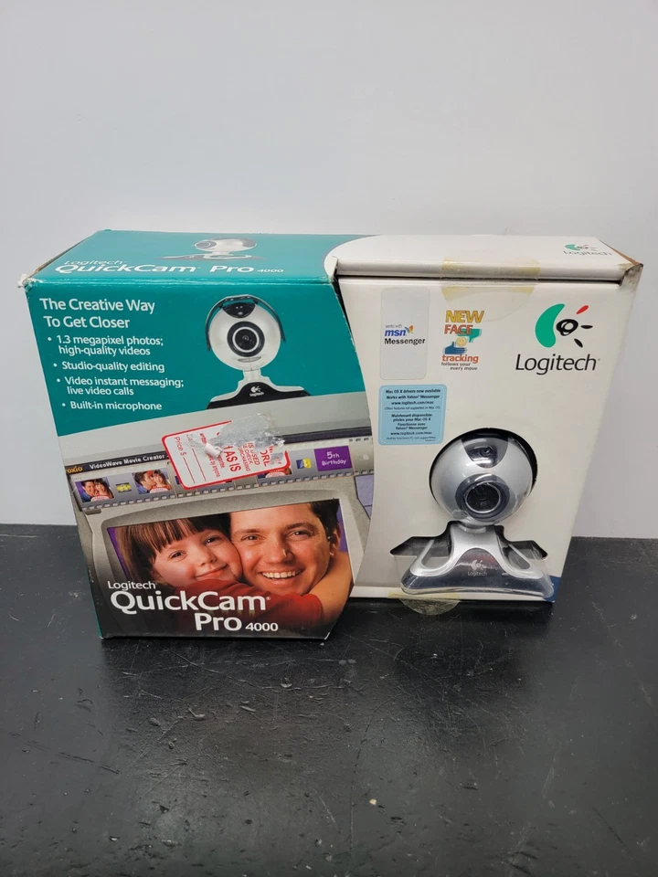 Logitech Quick Cam Pro 4000 Built in Microphone Webcam Silver USB 2.0 New in Box - Image 1 of 4
