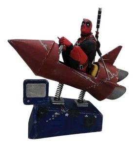 Deadpool Rocket Ride Premium Motion Statue Factory - Picture 1 of 1