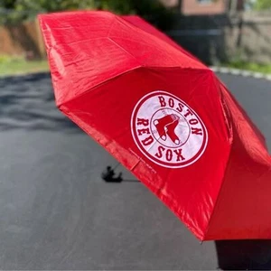 Boston Red Sox Regenschirm, Mini faltbar, MLB, 42", Sonnen-/Regenschutz, neu - Bild 1 von 6