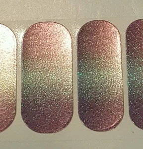 Jamberry July 2015 SBE, HOLOGRAPHIC OMBRE, 1/2 sheet, Roller Disco - Picture 1 of 5