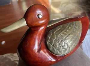Vintage VTG Carved wood Body And brass Wings, Eyes duck Figure Decoration - Picture 1 of 8