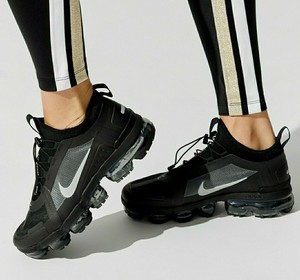 vapor max utility black