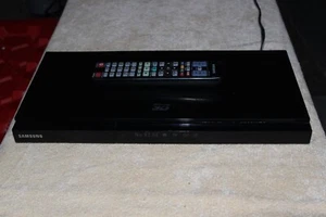 Samsung BD-D5500 3D Blu-Ray Player With Remote Control - Picture 1 of 11