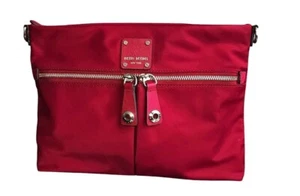 Henri Bendel rote Nylon Clutch Handtasche mit Reißverschlusstaschen - Purse Body Only! - Bild 1 von 16