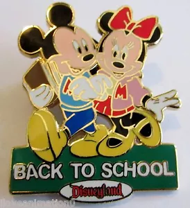 Disney DLR Back to School Mickey Mouse & Minnie Mouse Pin ** - Bild 1 von 2