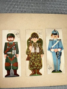 LOTTO DI 3 FIGURINE ALTHEA CREMIFRUTTO DIVISE SOLDATI NUMERI 16-23-46 - Foto 1 di 4