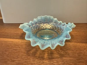 Vintage Fenton Blue Opalescent 6" Hobnail Bowl Candy Dish Ruffled Edge Glows - Picture 1 of 8