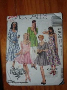 McCall's Sewing pattern No 5953 Dress Size 8,10,12 used - Foto 1 di 2