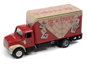 Camión de carga Johnny Lightning JLPC007-1 ""Scrabble"" rojo 1999 - 1:64 - Imagen 1 de 1