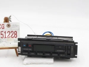 97-02 FORD EXPEDITION LINCOLN NAVIGATOR Climate Control OEM XL7H-19C933-AE - Picture 1 of 6