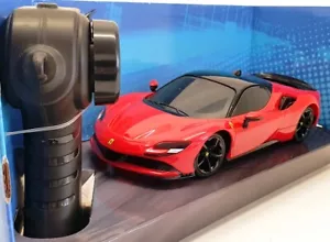 Maisto 1/24 Remote Control Car 2.4GHZ 82334 - Ferrari SF90 Stradale - Red - Picture 1 of 5