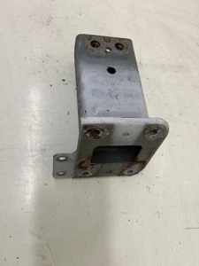 VAUXHALL VIVA 2016 pata de chasis del lado del pasajero delantero izquierdo - Imagen 1 de 5
