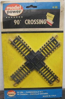 Model Power 90 DEGREE CROSSING #68 - Image 1 of 3