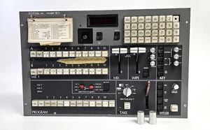 Echolab SE/3 Video Switcher Panel –Powers On, Vintage Broadcast –Parts/Repair - Picture 1 of 6