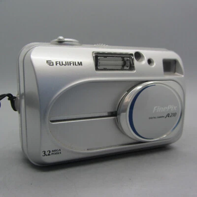 Fujifilm Digital Camera FinePix A210 3.2MP Silver Tested - Image 1 of 4