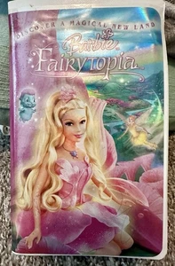 Barbie - Fairytopia Canadian Clamshell VHS (2005) Lion's Gate Home Entertainment - Picture 1 of 2