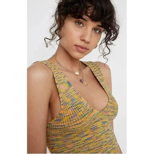 Urban Outfitters Gilet/Crop Top con scollo a V e zucchero a maglia arcobaleno - Foto 1 di 10