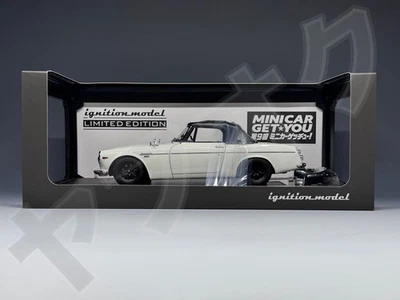 Included IG 1 18 Datsun Fairlady 2000 SR311 White DATSUN Fairlady 2708 U20 engin - Image 1 of 4