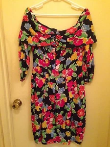 VINTAGE GUY LAROCHE PARIS-100% SILK DRESS-SIZE 40 - 1980's - Picture 1 of 11