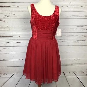 NEW FREE PEOPLE Women’s Dress Red Size 8 Crushed Velvet U Neck Crepe Sleeveless - Picture 1 of 10