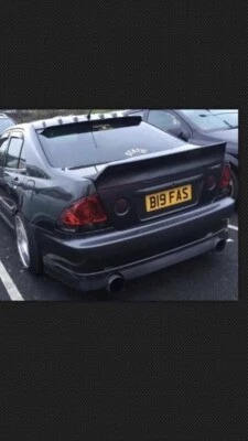 Alerón cola de pato Lexus Is200/is300 - Imagen 1 de 4