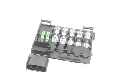 Modulo Fusibile AUDI TT 8N 3.2 Benzina 184KW 2006 - Immagine 1 di 4