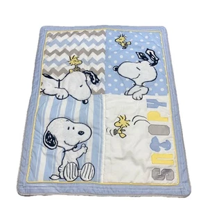 Adorable Snoopy & Woodstock Baby Crib Comforter Lambs & Ivy 45" x 35" - Picture 1 of 10