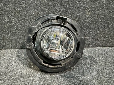 2017-2020 CHRYSLER PACIFICA front LED Fog light 68228884AD - Image 1 of 4