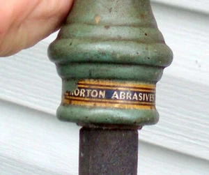 RARE VINTAGE  ANTIQUE NORTON SHARPENING STONE WITH HANDLE - Picture 1 of 24