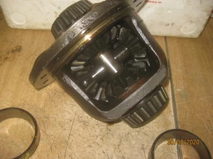 8.75 MOPAR CARRIER OPEN NON SURE GRIP POSI Dodge Plymouth Dart Duster Barrecuda - Picture 1 of 7