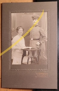 Paar - Soldat mit Bart in Uniform & Frau / KAB A. Kuttruff Konstanz - Picture 1 of 1